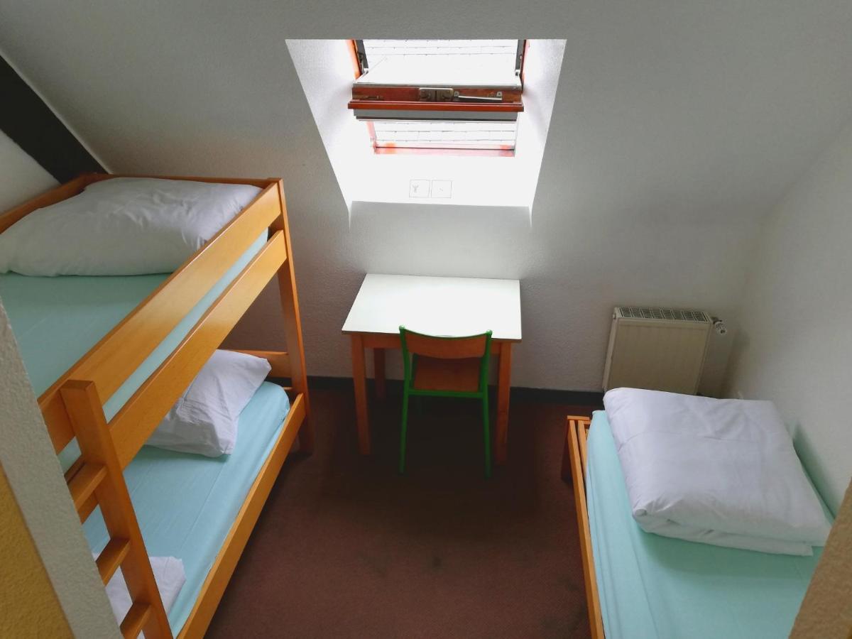 Auberge De Jeunesse Hi פונטיבי מראה חיצוני תמונה