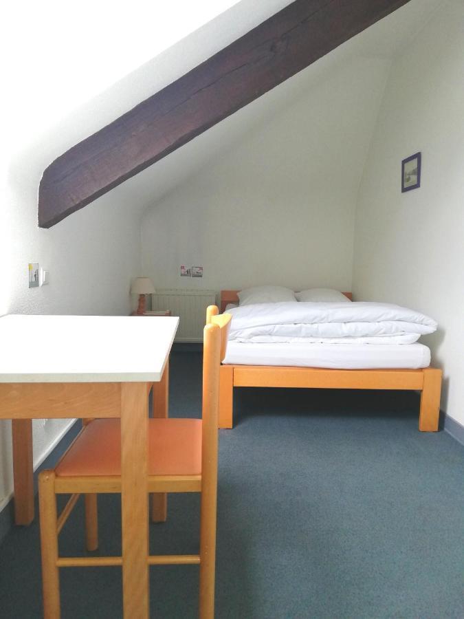 Auberge De Jeunesse Hi פונטיבי מראה חיצוני תמונה